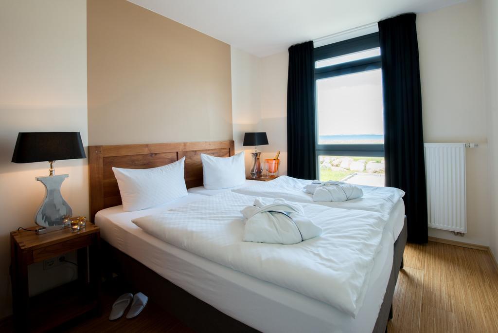 Aparthotel Ostseeperle Glowe - Schoen Gestrandet ภายนอก รูปภาพ