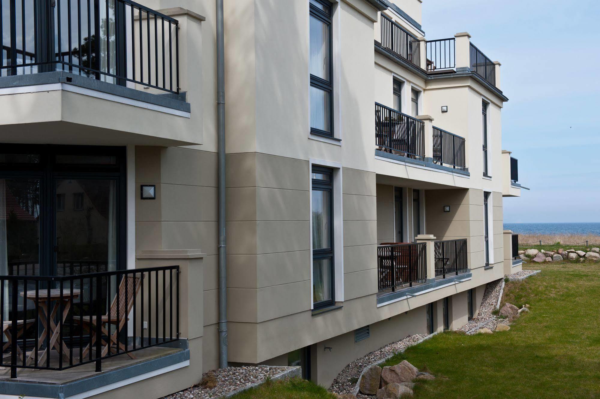 Aparthotel Ostseeperle Glowe - Schoen Gestrandet ภายนอก รูปภาพ