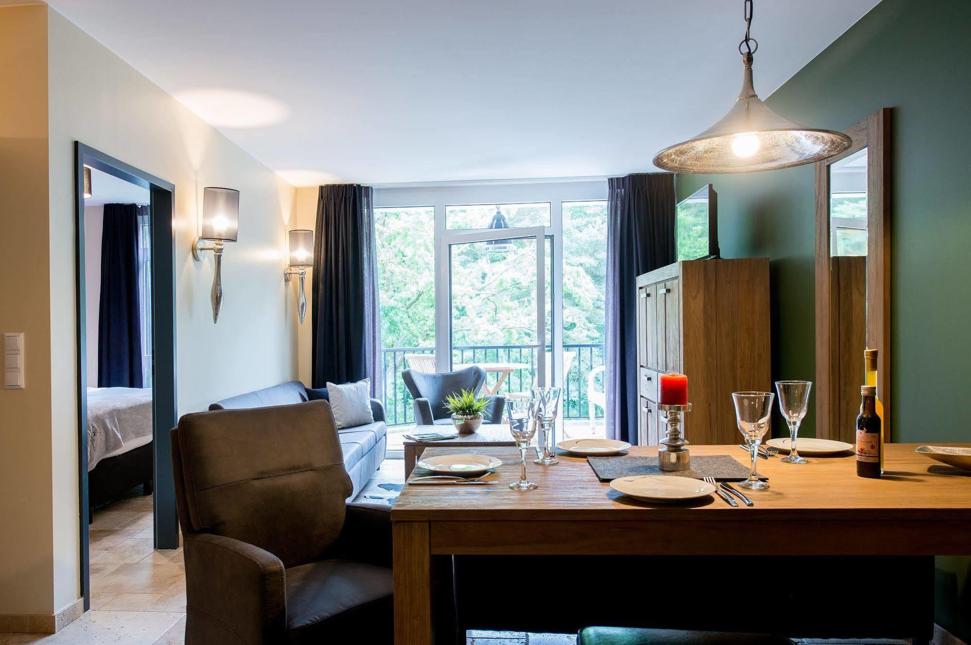 Aparthotel Ostseeperle Glowe - Schoen Gestrandet ภายนอก รูปภาพ